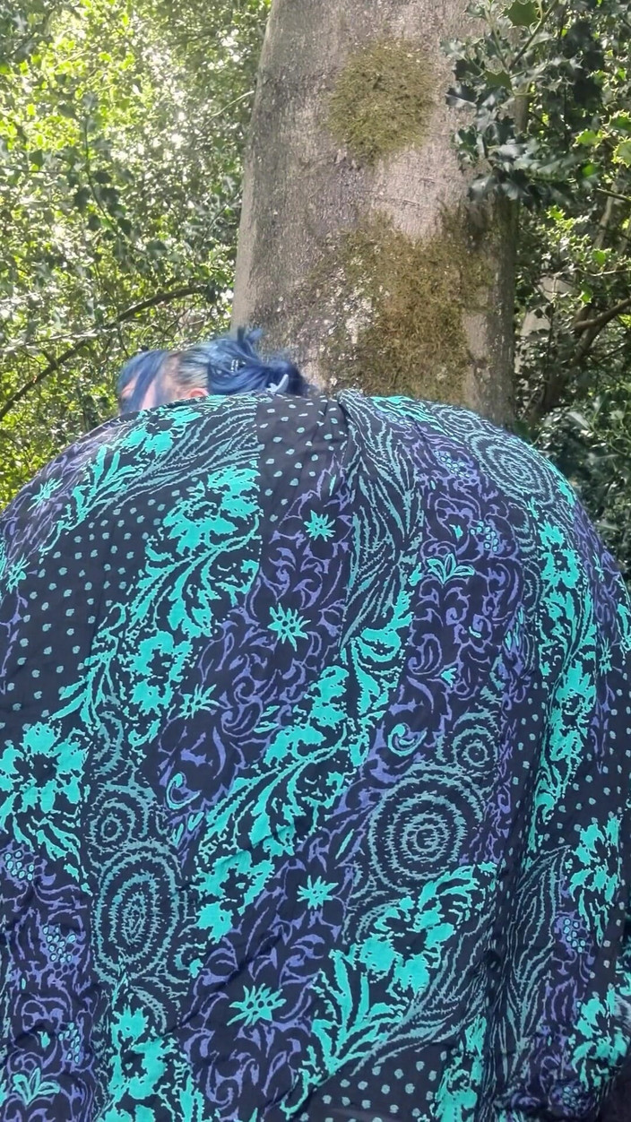 Mania Pigmilk: I'll Show You Everything Under My Skirt