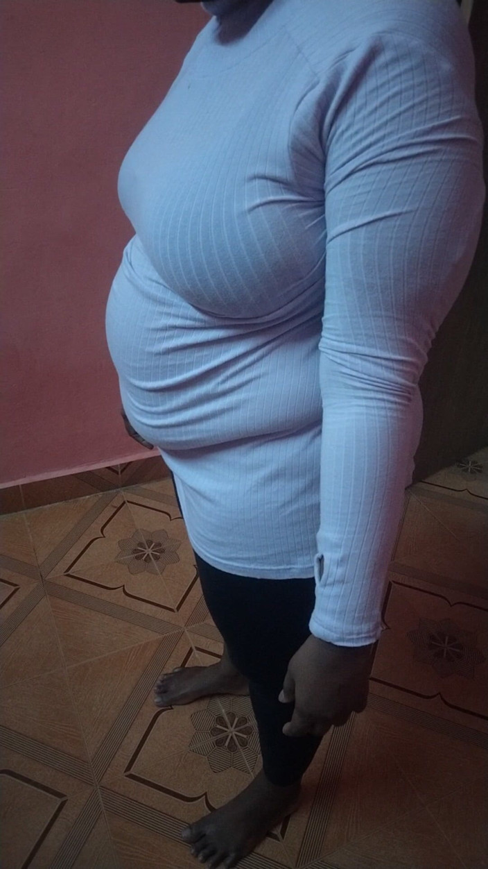 Tamil lesbian: Tamil falando, trocando de vestido quente