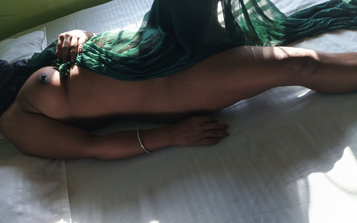 Popmini: Tante muslim hot diam-diam ngentot sama tetangga pria di rumah...