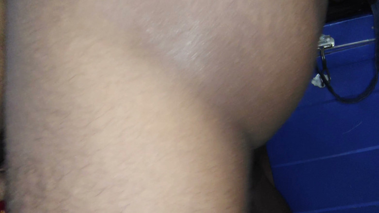 CrossedSituation8: Desi Bhabhi tachinare cu decolteu în casă fete indiene fierbinți din...