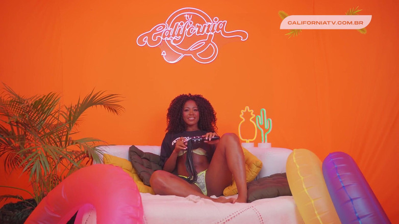 California TV: Iasmin santana: Sommer intim