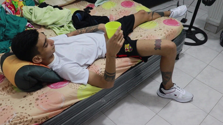 Jamesxd1010: 義理の妹が私にセックスするように言う