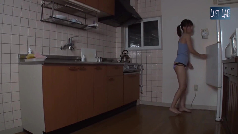 Lust lab: 五十路熟女 止まらない動きで強烈な自己快楽 2