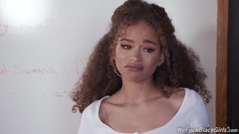 We Fuck Black Girls: Cecilia Lion neemt de pik van haar leraar voor extra...