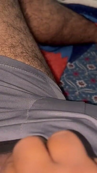 Midnight first time handjob my roommate cumshot