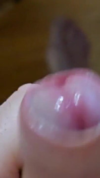 Handjob indah dengan precum dan sperma, berhubungan seks di depan kamera