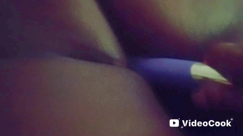 Lola Tha Pink Bunny: Grote zwarte kont en speeltje!!