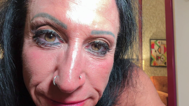 Kandylegsxxx: Hari ulang tahun: ibu domian jilat bejatnya sampai lahir superior...