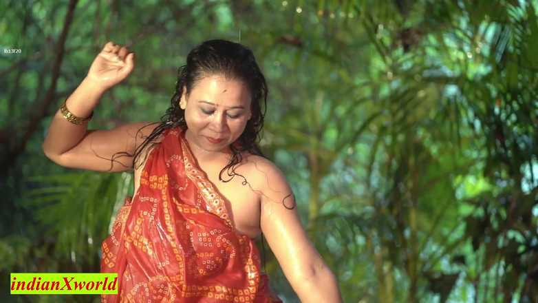 Indian Xshot: Bhabhi barish obraznică sex cu Devar