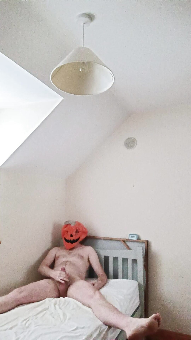 Cum Wank with Me 7 Sept 24 (Matt World)