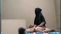 Famly sex: Tesettürlü sallayan komşu ve tesettürlü ateşli seks