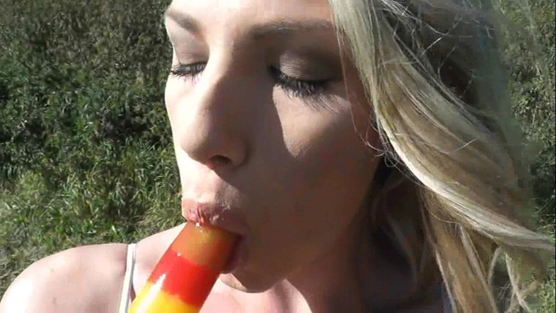 DanielleMaye: Lilypop