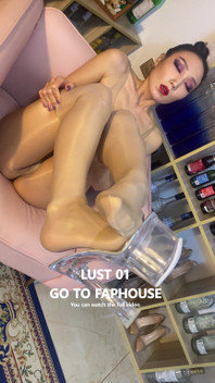 Lust 01-she Enjoys Exercising While Wearing Stockings
