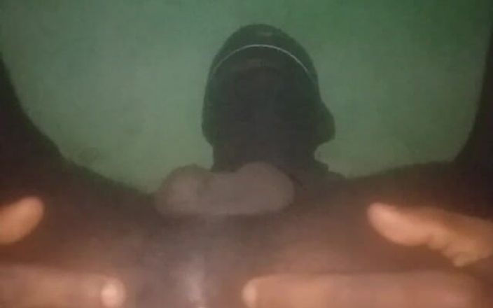 Badman4606: उसकी बड़ी काली गांड चमकाना।