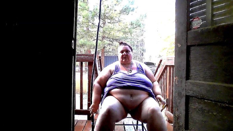 Mistress_T_FD_GD: 1更多完整的淋浴在软管 第2部分