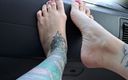 PandoraSG: Bare Feet on Dashboard in Moving Car