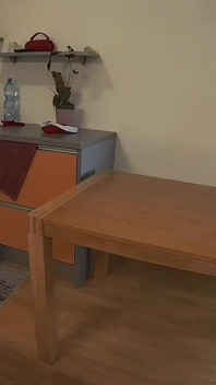 Fată sportivă cu pizdă strâmtă a refuzat un cadou de la Moș Crăciun