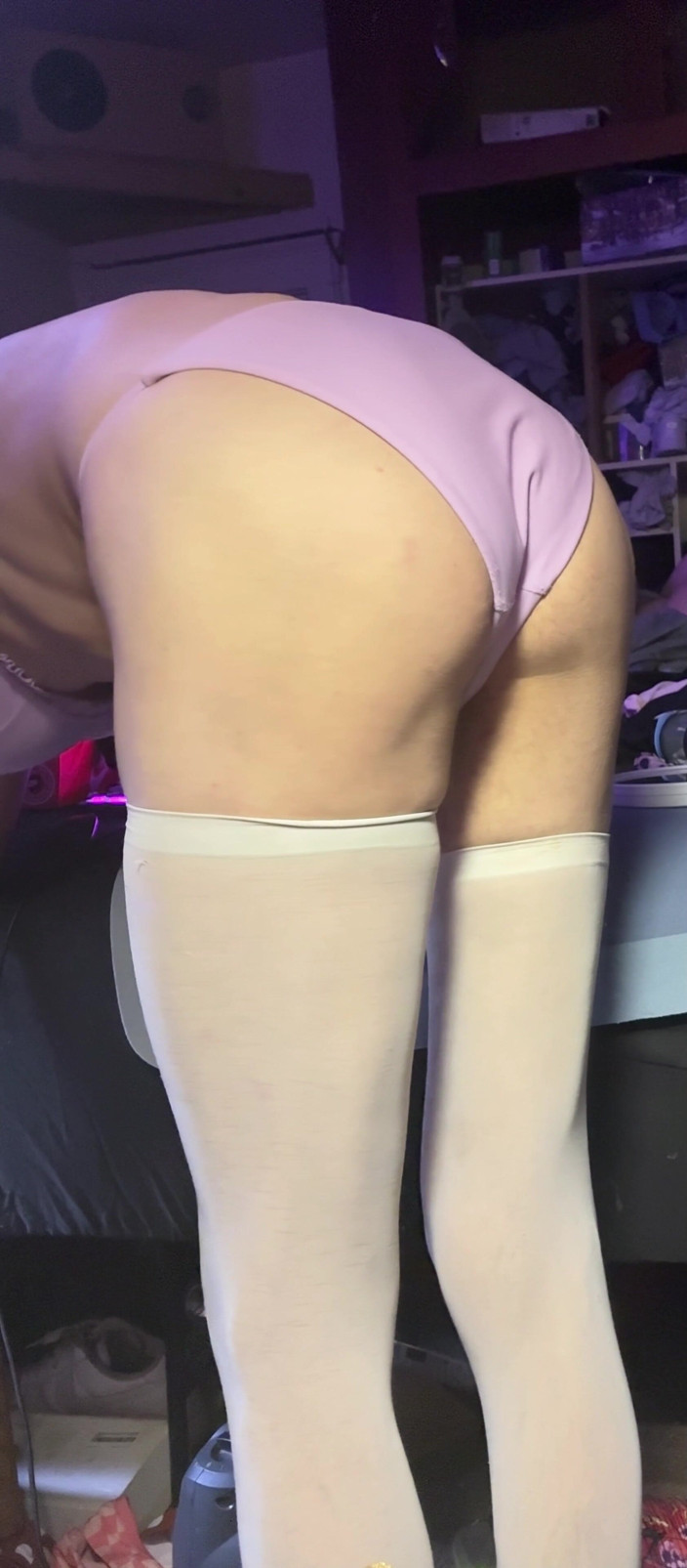 Feeling sexy today crosdressing: Cdmichelle Memakai Seluar Strech