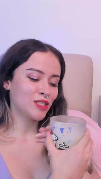 La Bionda Sexy Vuole Solo Fare Sesso Con Ragazzi Nella Sua Stanza