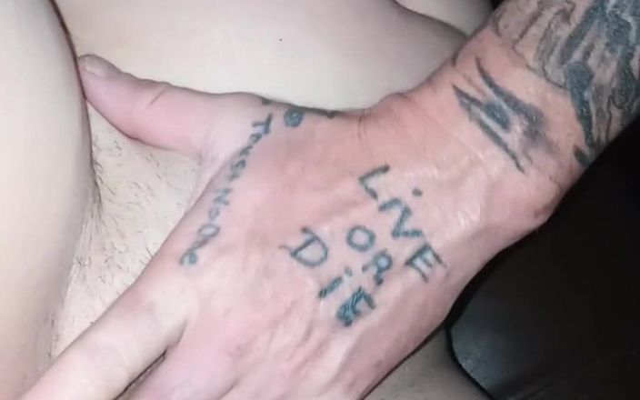 Nickyloves: Soție amatoare futută în cur și umplută cu spermă