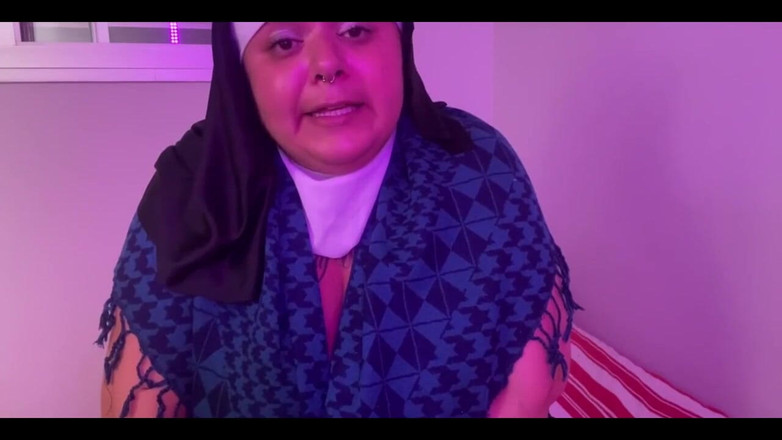 Mary Jhuana: 숨어있는 음란한 수녀 커밍 - Mary Jhuana