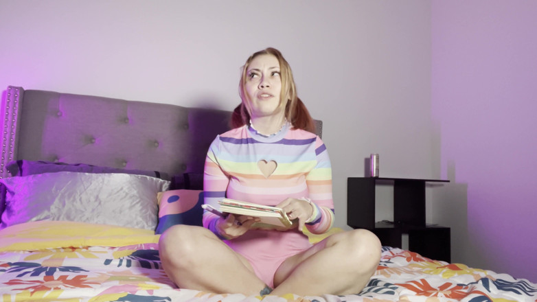 Lenna Lux: Stepdaddy's Perving on Me