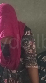 Labour Woman Seduced by House Owner