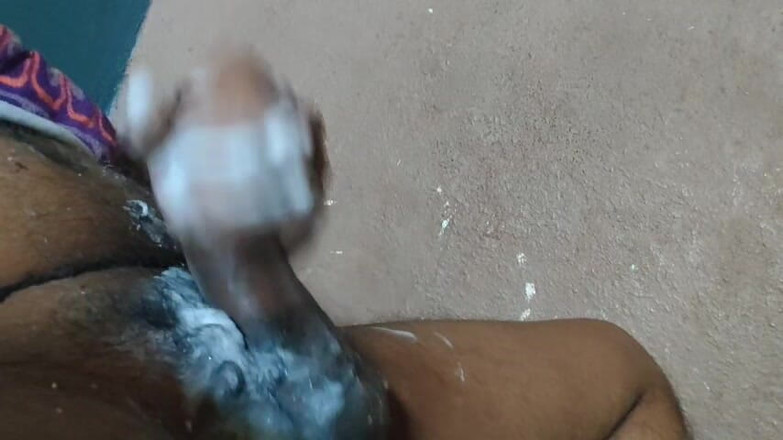 World simon: Gran polla masturbación con la mano