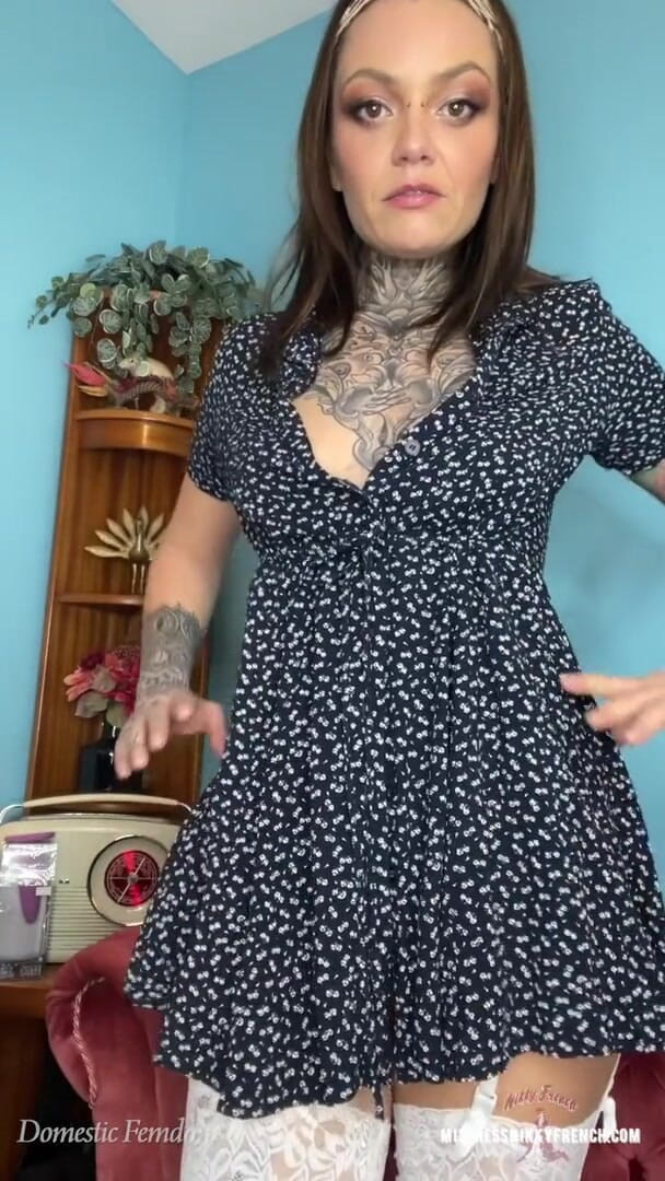Domestic femdom: Smoking JOI with Nikky French