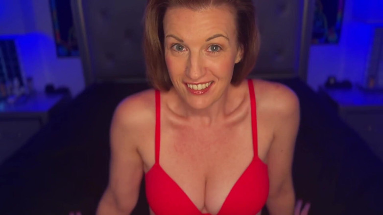 Sexy Nurse Jenn: Un après-midi sensuel avec James Hardon