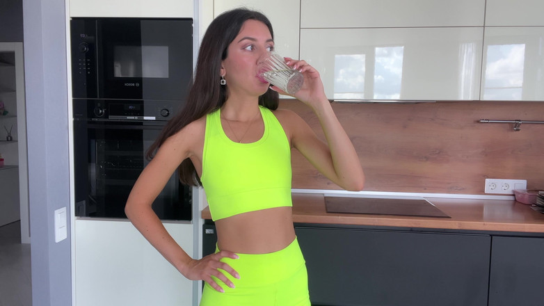 Katty West: कैटी वेस्ट के साथ मॉर्निंग फिटनेस