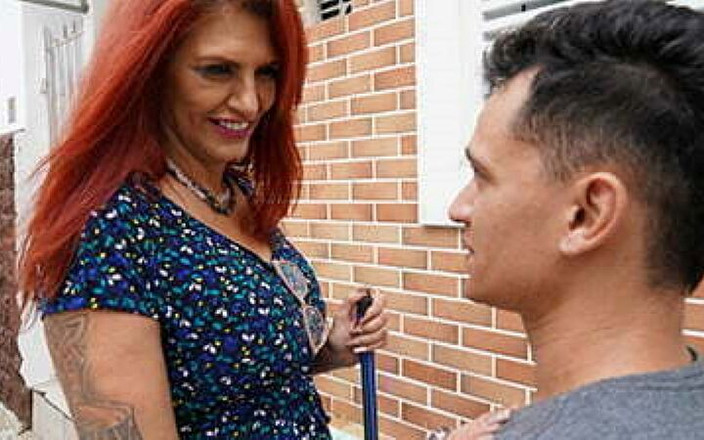 Amopornobr: 내 베프의 계모에게서 많은 걸 배웠다