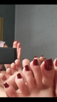 Hello Foot Lovers