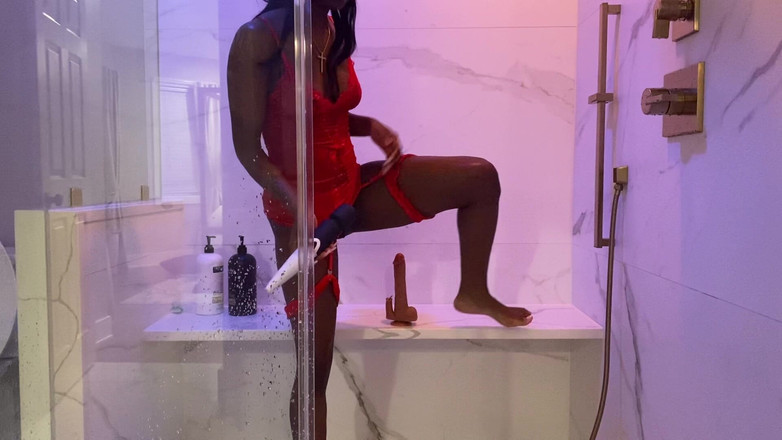 Majesty Nasty: Stříkání do sprchy se mnou