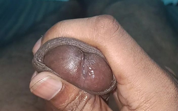 Akash_horny: Ia Mengambil Usaha Untuk Mengekstrak Krim Dari Zakar