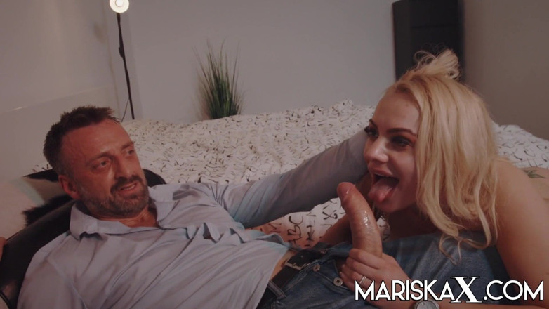 Mariska x: Mariskax - Mariska Arranges a Lover for Elizabeth