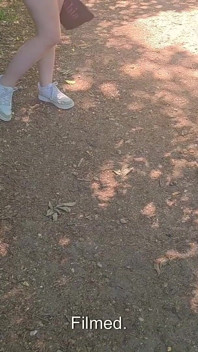 Mă duc în pădure pentru a fi futut de pietoni!!