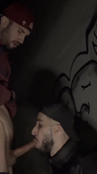 Pikzuiger is Rafael's spermadump in rauwe dom-sub neukpartij