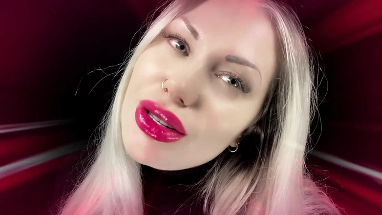 Goddess Misha Goldy: Forbidden Lipstick Application