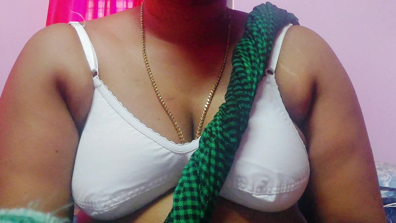 Desi Mohini: Nauczyciel wielkich cycków Desi Sex