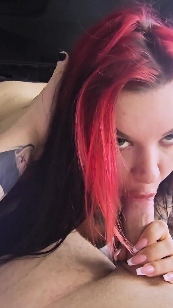 Morning Fuck with Busty MILF (Mike_Hell_X)