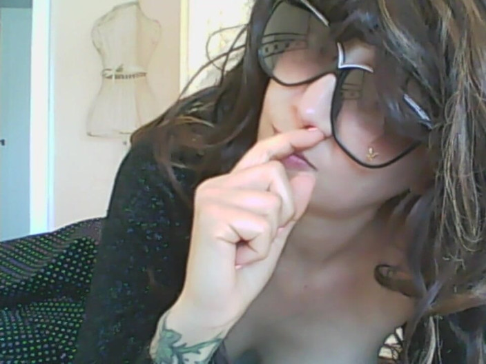 savannahamatoriale: Full Nose