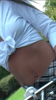 Het tonåringen Paige Ashley i en het hardcore trekant med två bwc studs blir creampied