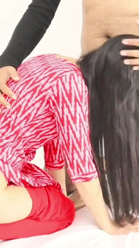 House Wife Ko Dudh Wale Ne Jam Kr Choda Full Paisa Vaisul Kia