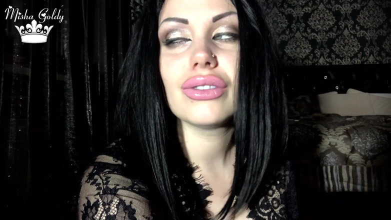 Goddess Misha Goldy: Ты дашь Eveything для моих больших сексуальных губ