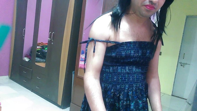 Cute & Nude Crossdresser: Hot Sissy Crossdresser Femboy Sweet Lollipop Sikanie w szklance do...