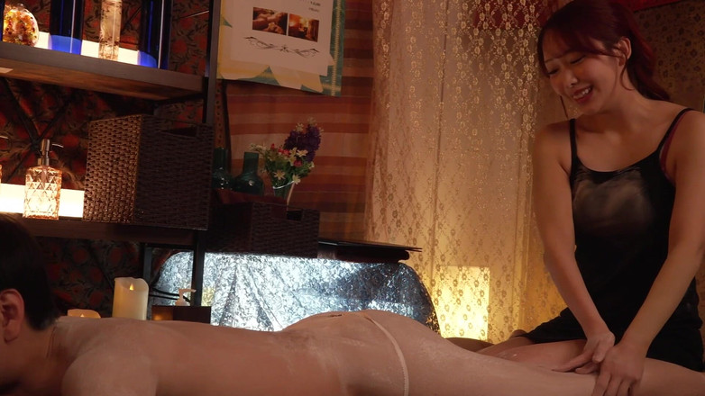 Raptor Inc: Momo - gudinnan för mäns estetiska salonger är ingen-beröring!