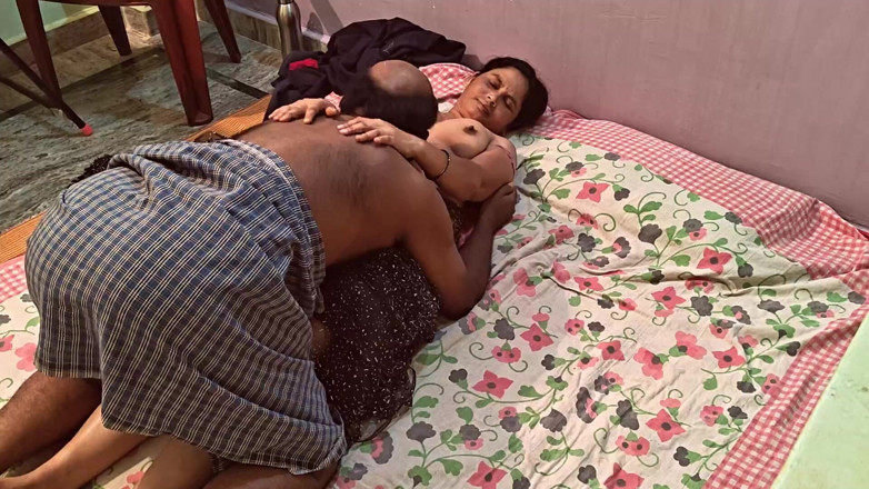 Sexy sindu: Hottest Indian Couple