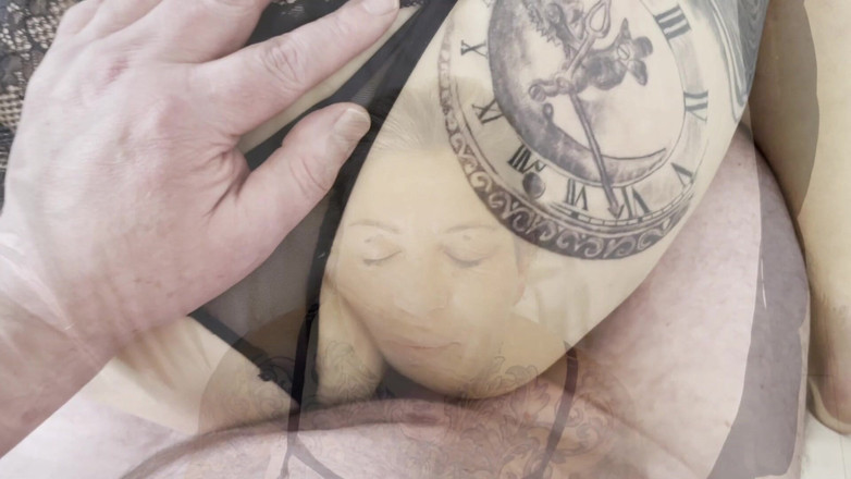 MattyFacial: Sudut pandangan pertama kongkek blowjob dan pancutan muka besar-besaran - Emma...