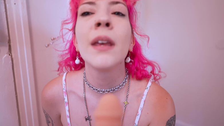 lilredvelvettt: Meia-irmã beija seu pau